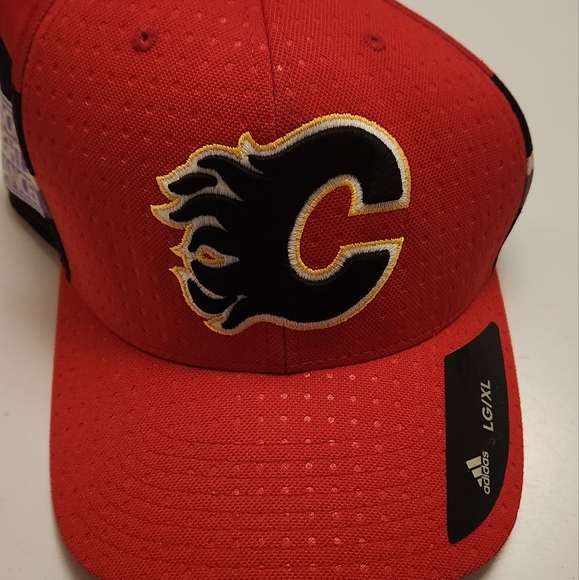 Adidas Calgary Flames Hockey Fights Cancer Hat - Picture 1 of 5